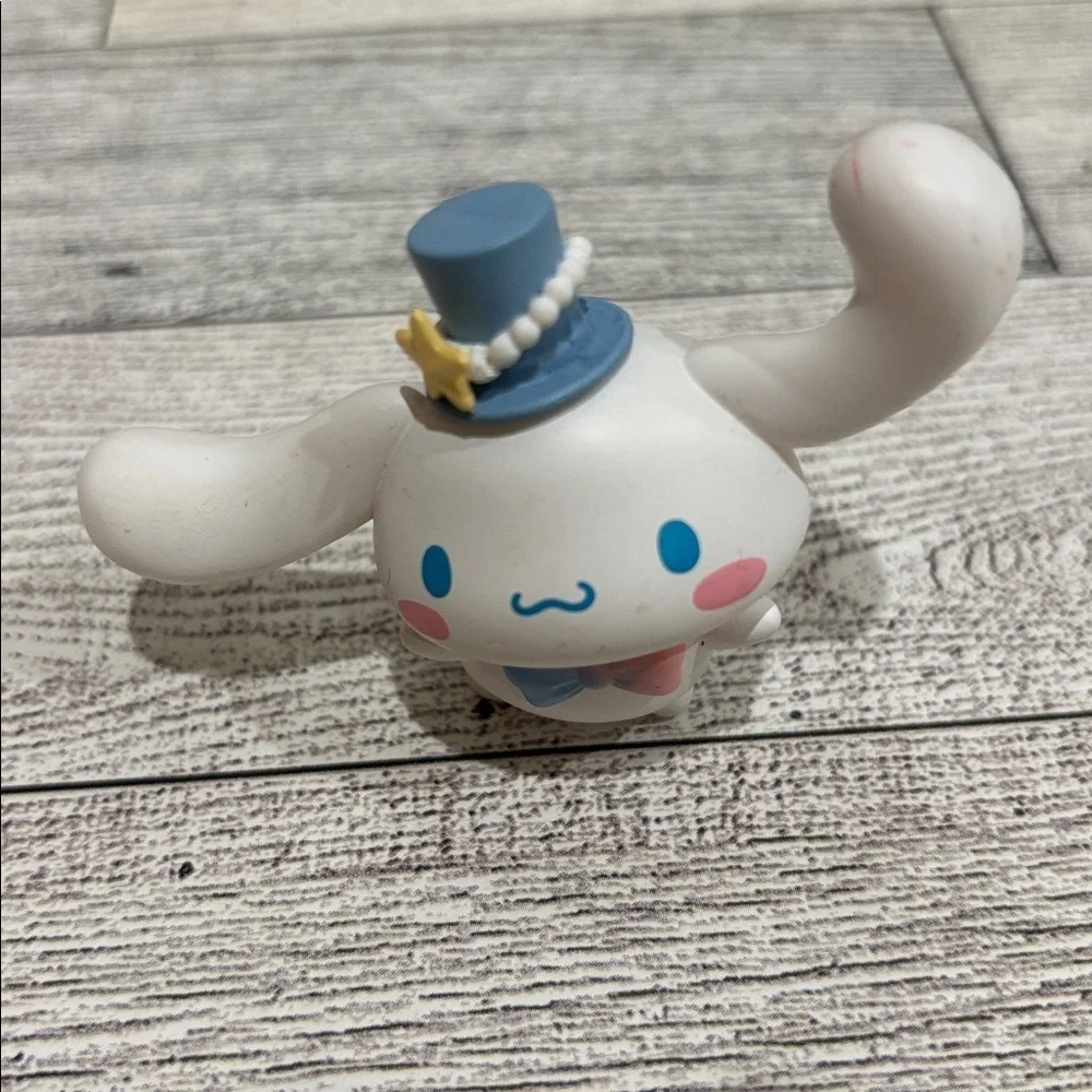 Sanrio Cinammonroll figure